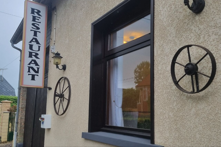 LA PETITE AUBERGE