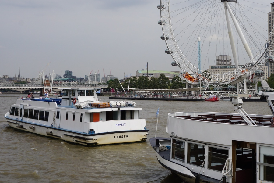  - ©THAMES RIVER SIGHTSEEING