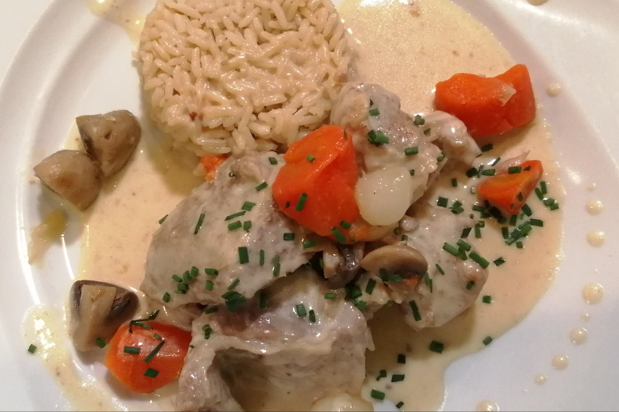 BLANQUETTE DE VEAU, RIZ PILAF - ©PROPRIETAIRE