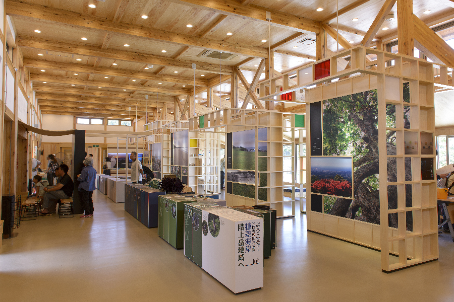 Tanesashi Coast Information Center - ©Aomori Prefectural Tourism Federation