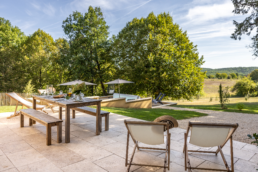 Terrasse du gîte Côté Truffes - ©Déclic & Décolle