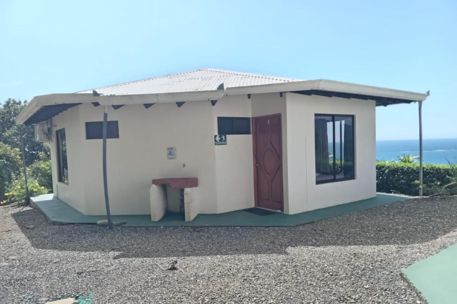 BALLENA PARAISO LODGE