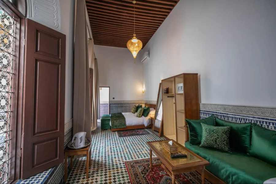 RIAD FES ZIYAT