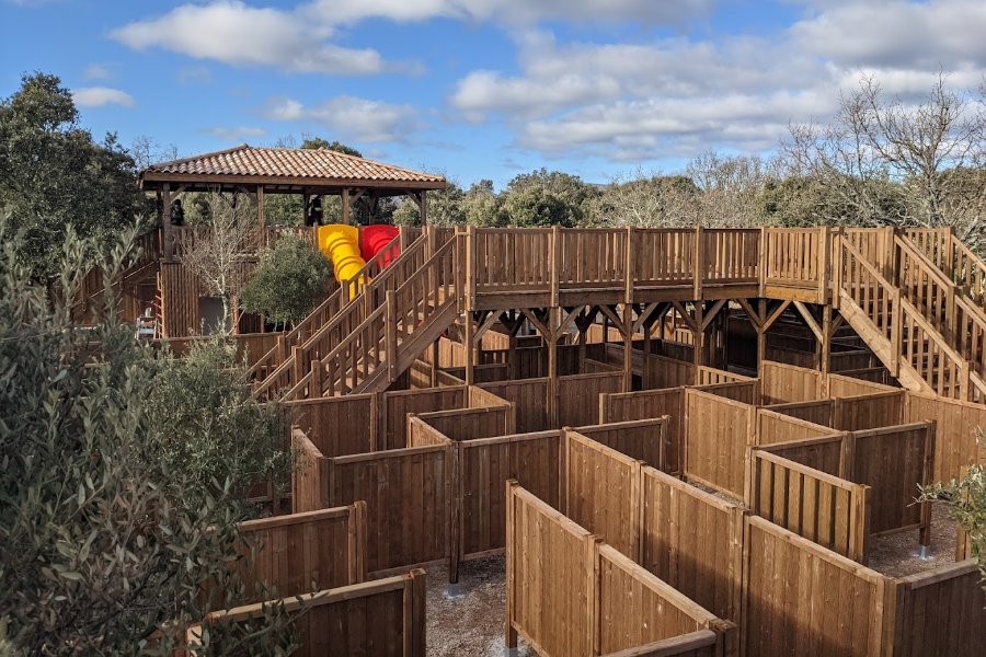 MAD MAZE