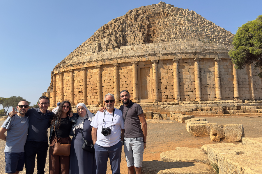 Sur les traces de l’histoire - Le Tombeau de la Chrétienne - ©Karim HANNI - Racines et Trésors d'Algérie