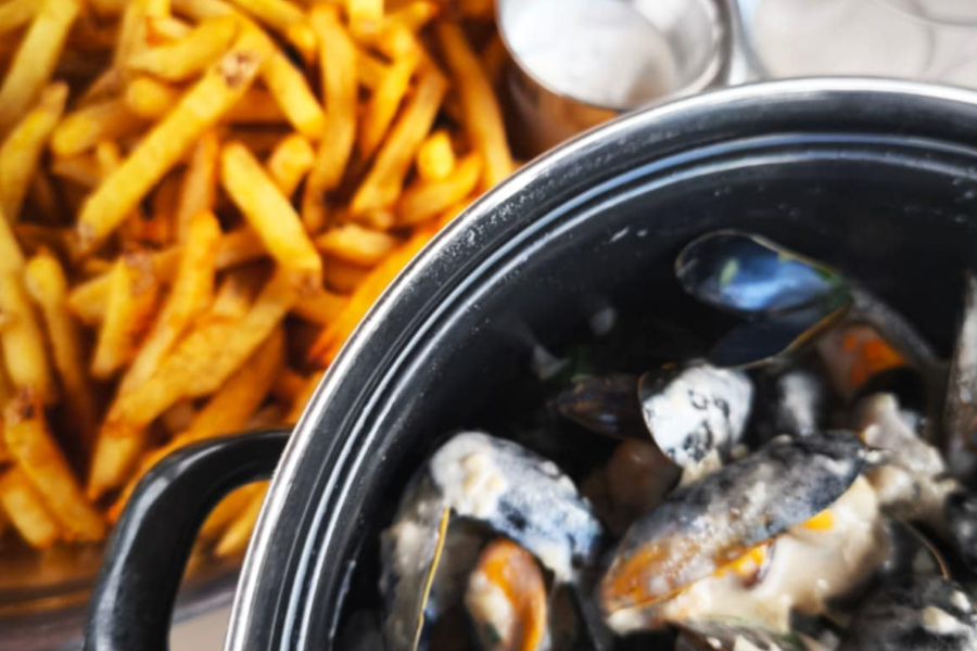 Moules frites pas chères Verdon sur mer