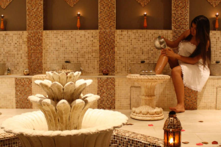 LES BAINS DE SHERAZADE