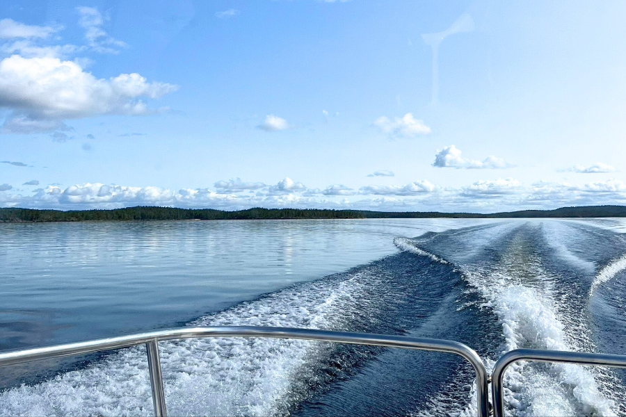 Private boat cruises at Lake Inari