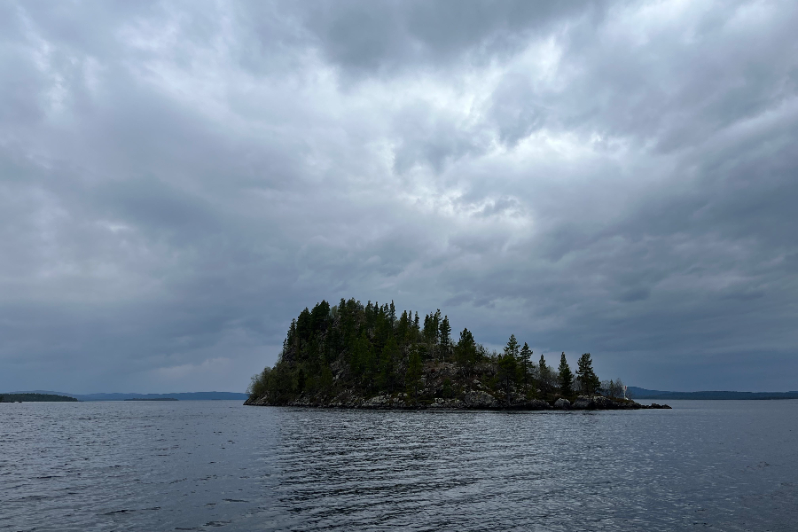 Sightseeing at Lake Inari