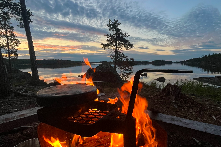 Lake Inari experiences