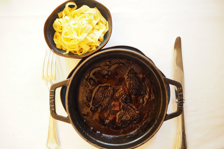 Bœuf bourguignon aux morilles