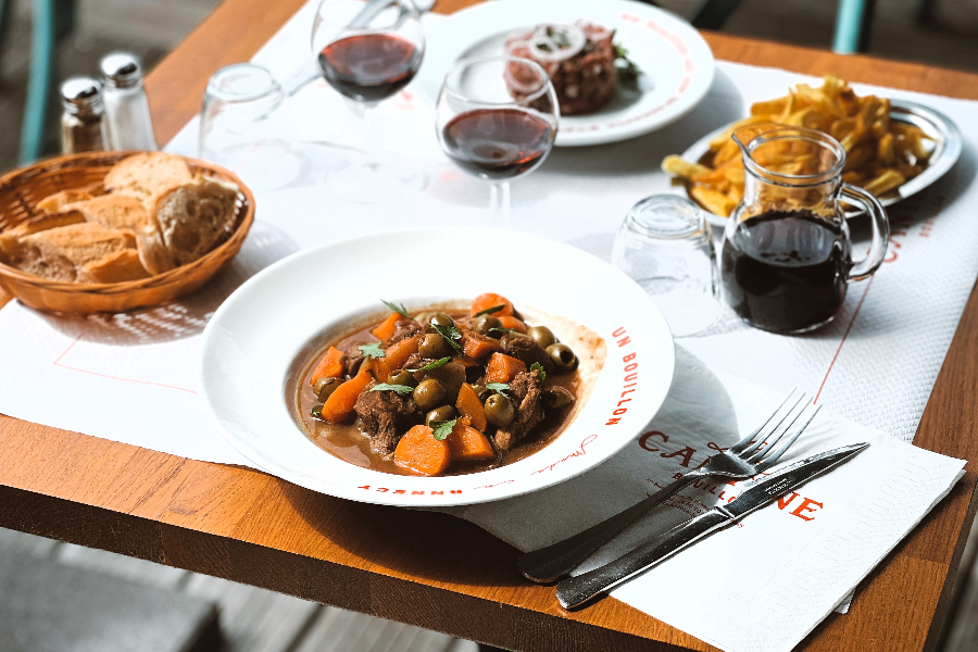 LA CANTINE BOUILLON EPAGNY