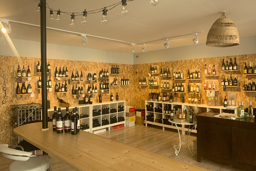 Assortiment vins Cave Un Château à Vic par Céline