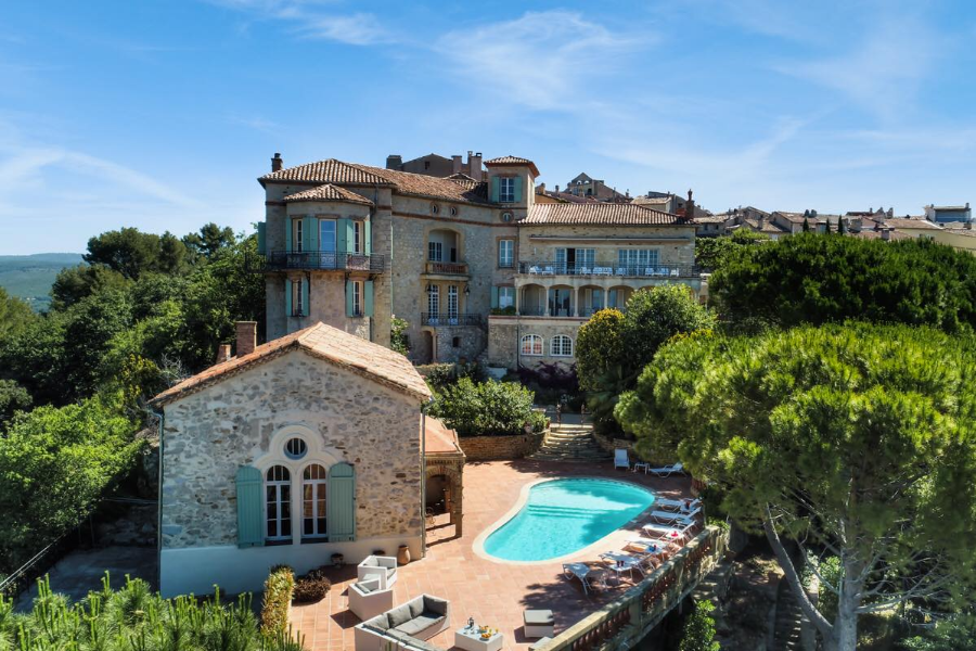 LE CHÂTEAU DES COSTES
