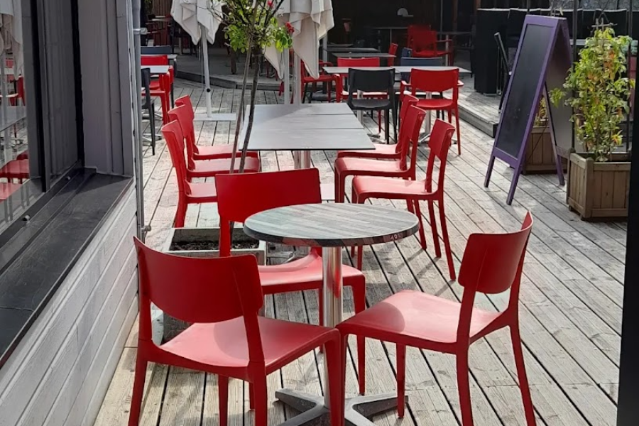LA TABLE DE NÊZ