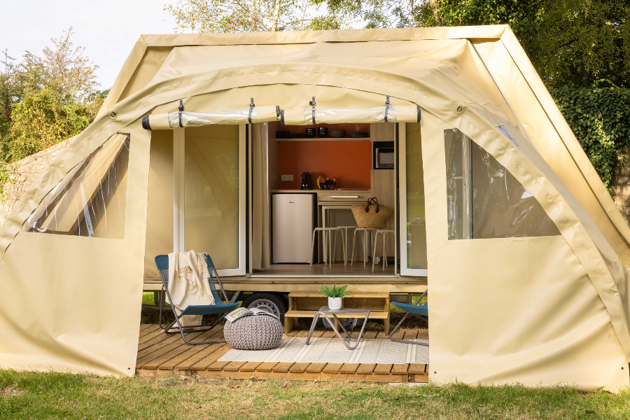 CAMPING SAINTES GRANDES RIVES