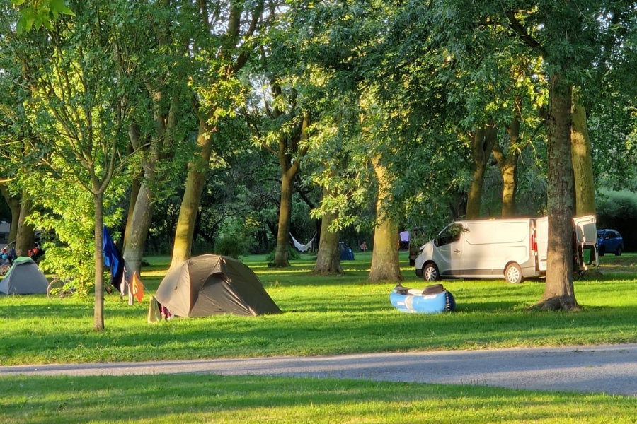 CAMPING SAINTES GRANDES RIVES