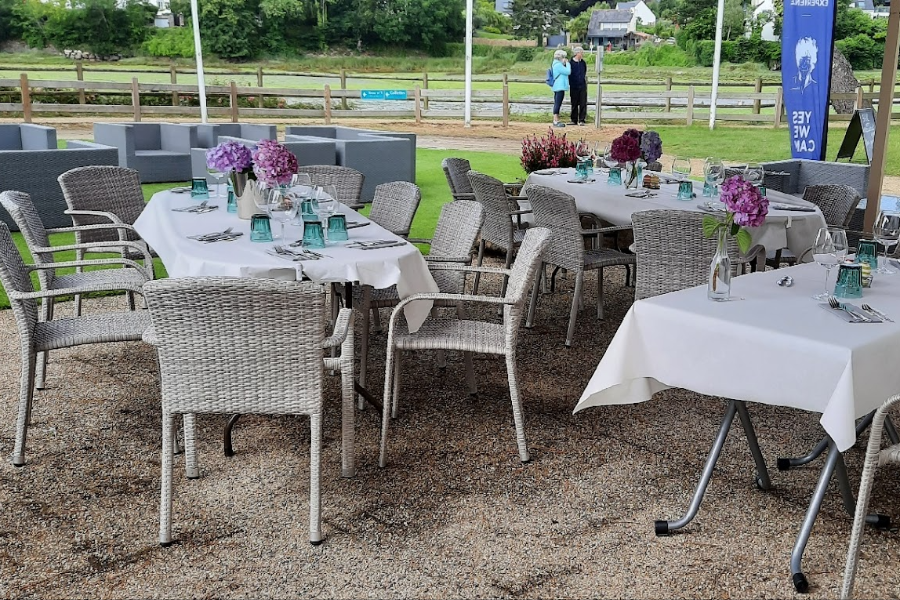 LA TABLE DU MESMEUR