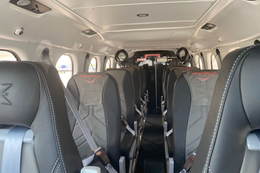 Intérieur Tecnam P2012