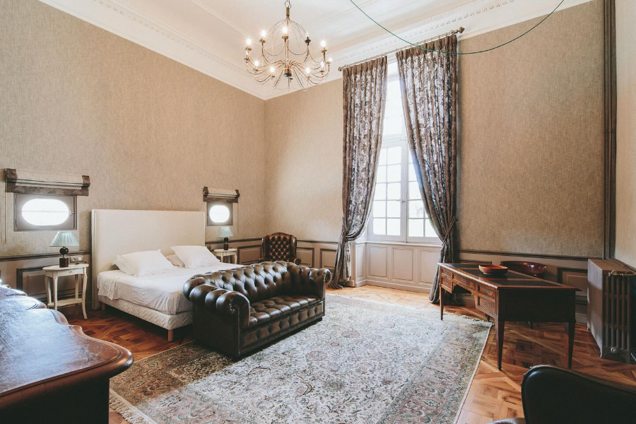 CHÂTEAU DE PARAZA