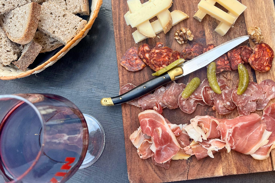 Planche mixte Le Cavin Cave à Vins Bagnères de Bigorre