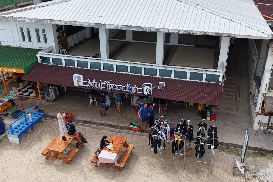 Dive Center dron view