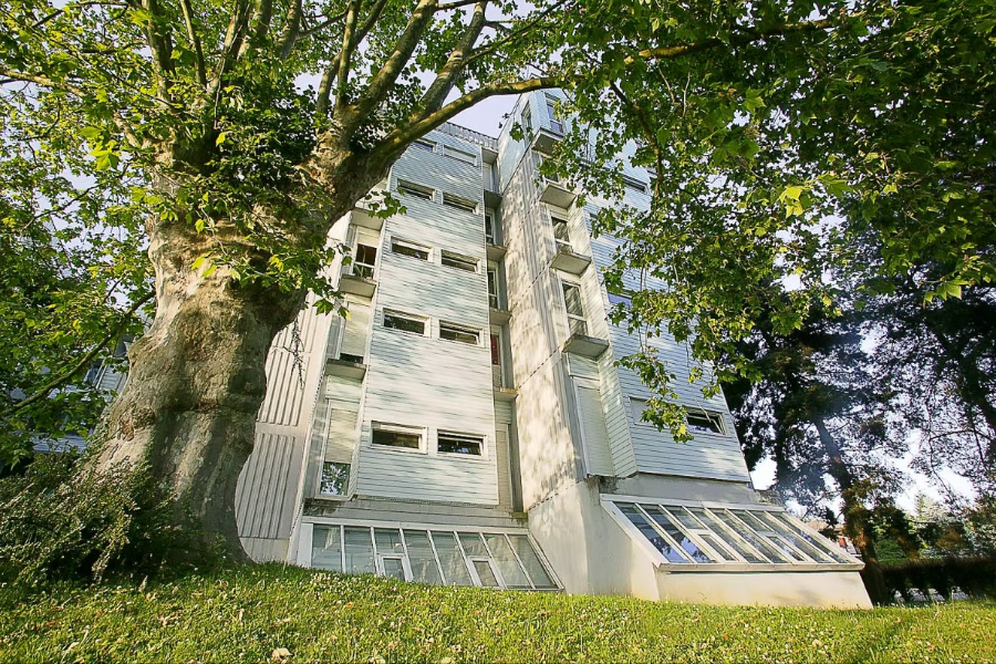 RESIDENCE BERNARD CHEVRON