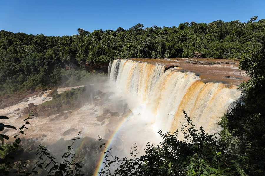 Chutes de Ñacunday, circuit au Paraguay