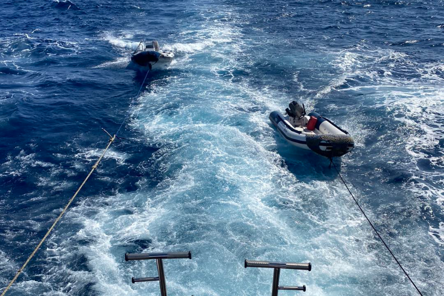 BIG BLUE DIVING CLUB