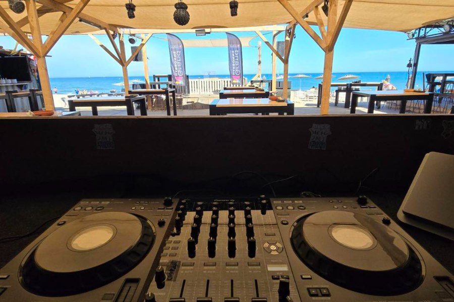 DJ PETIT NICO