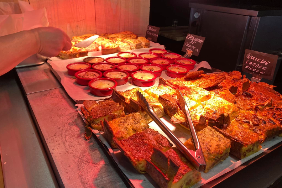 LA BUFFETERIE