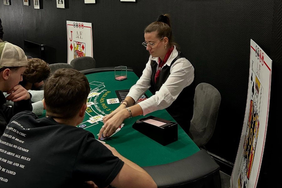 AE CASINO