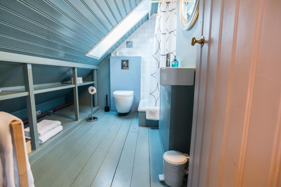 REYKJAVIK TREASURE B&B