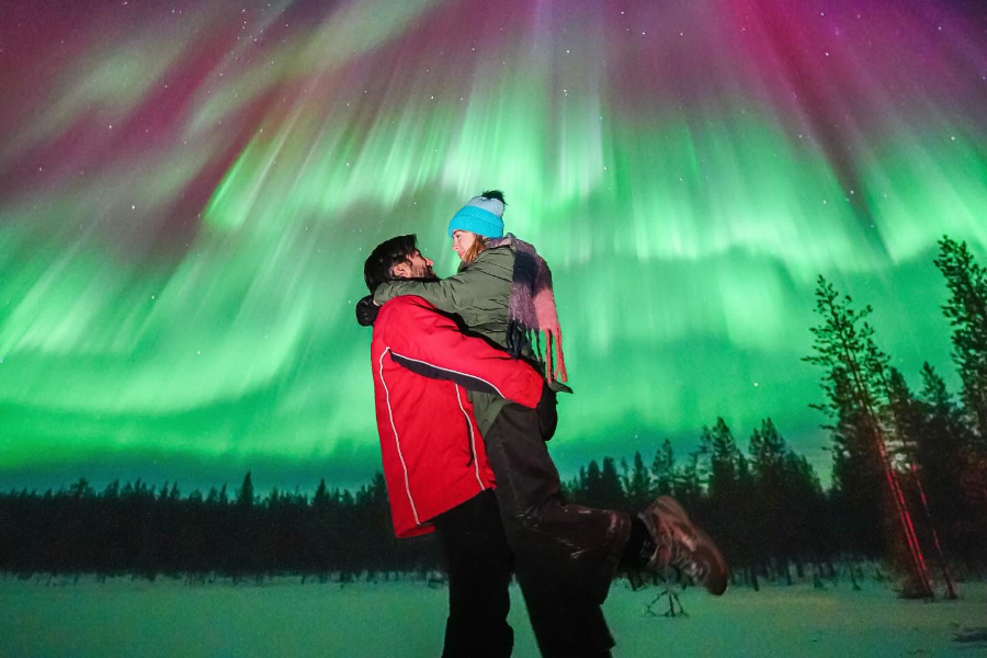 BOOK LAPLAND