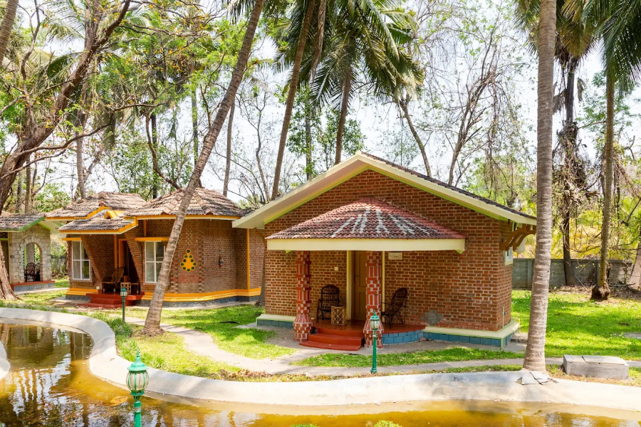 KAIRALI - THE AYURVEDIC HEALING VILLAGE