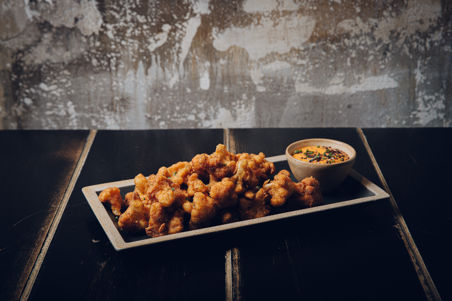 Crispy cauliflower wings