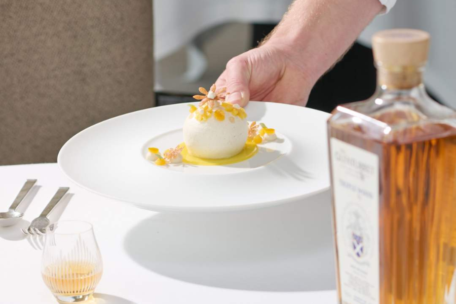 Villa René Lalique - cusine patisserie