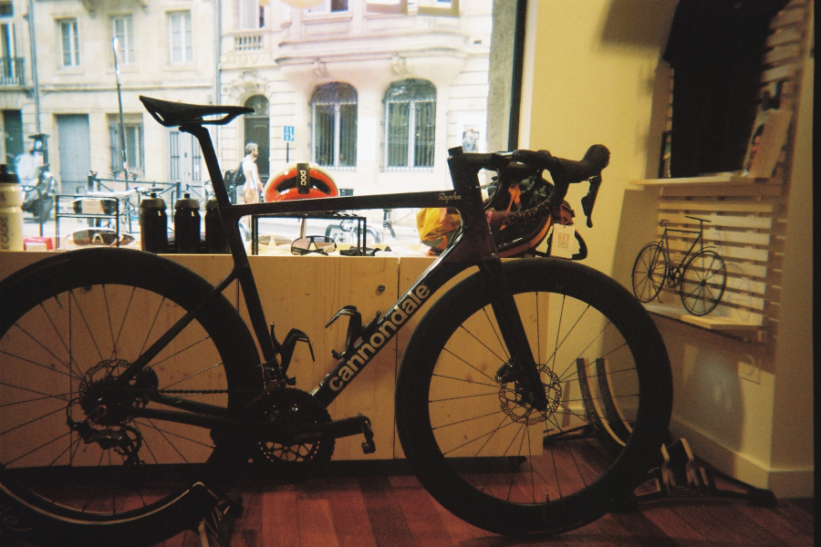 LE CADRE CAFÉ VÉLO
