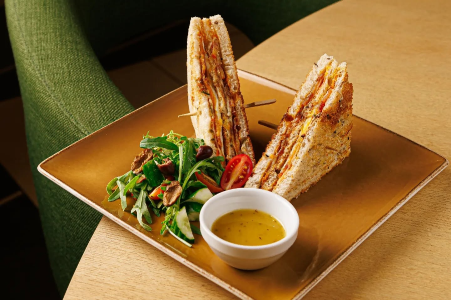 TOAST RESTAURANT