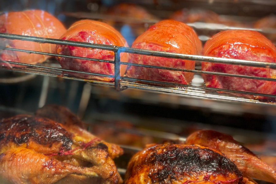 Jambonneaux, Jarrets, Souris d'agneau, poulets,...