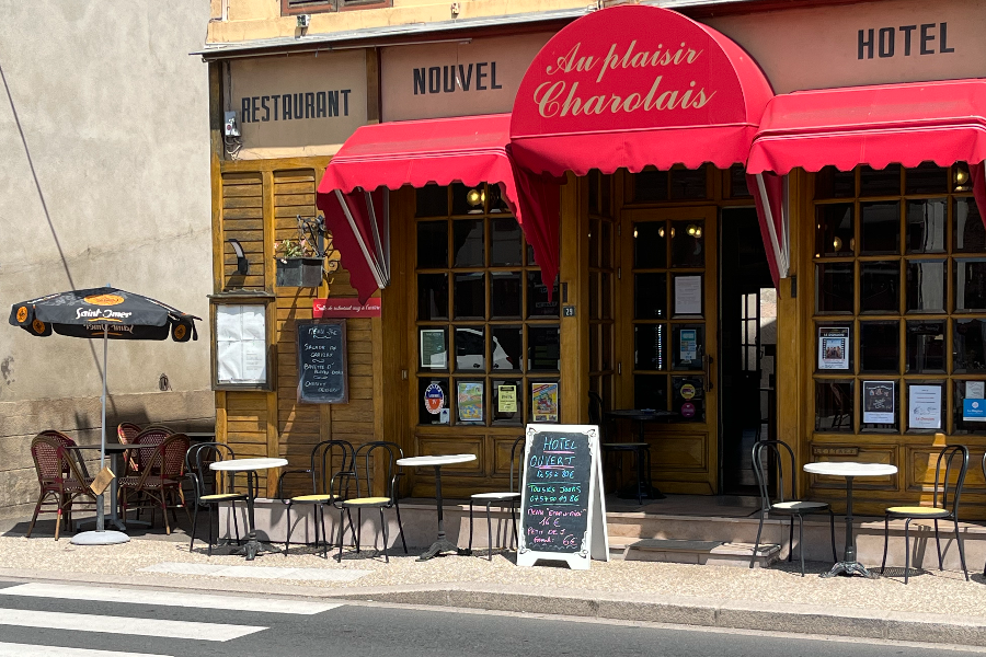 HÔTEL-RESTAURANT AU PLAISIR CHAROLAIS