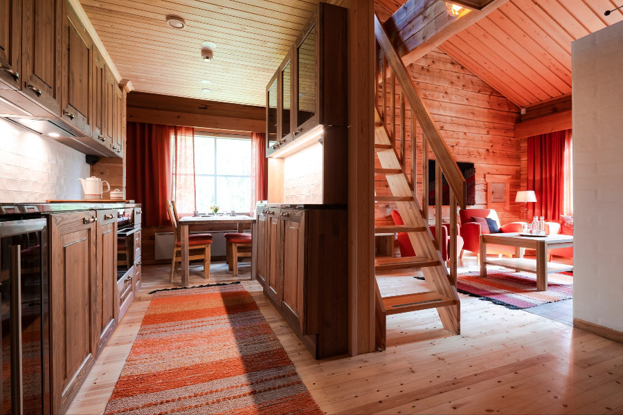 SUNDAY MORNING RESORT