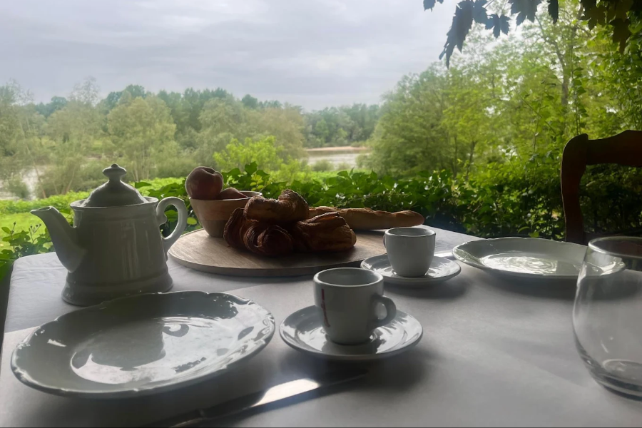HÔTEL RESTAURANT LA CHAUMIÈRE