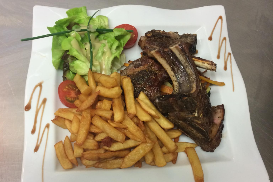 RESTAURANT DES MONTS D'ARRÉE