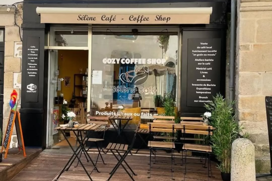 SÉLÈNE CAFÉ