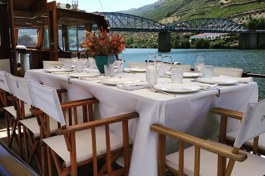 PIPADOURO - VINTAGE WINE TRAVEL