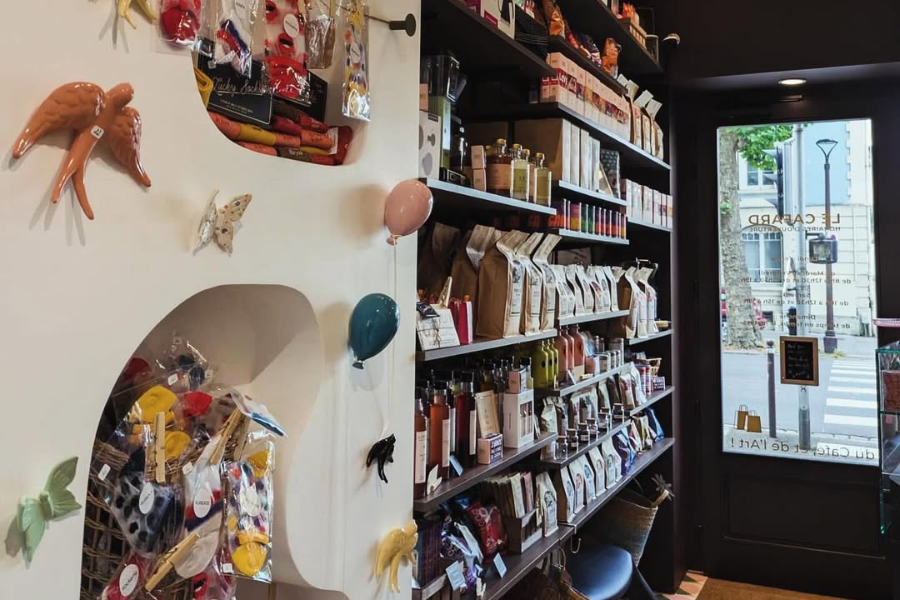 LE CAFARD