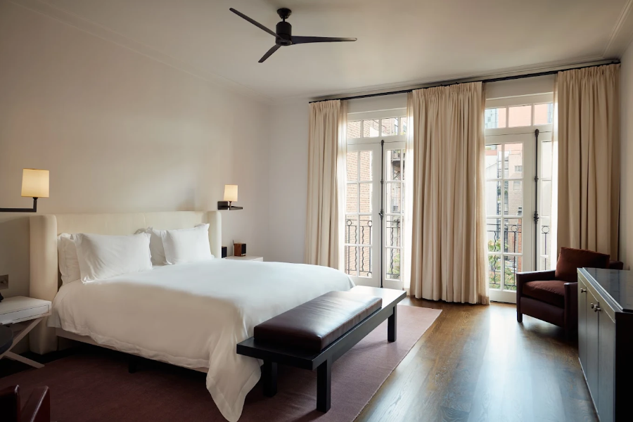 THE MERCER