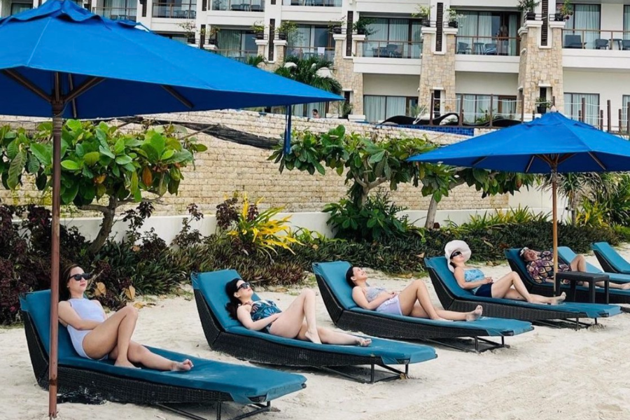 THE BELLEVUE RESORT
