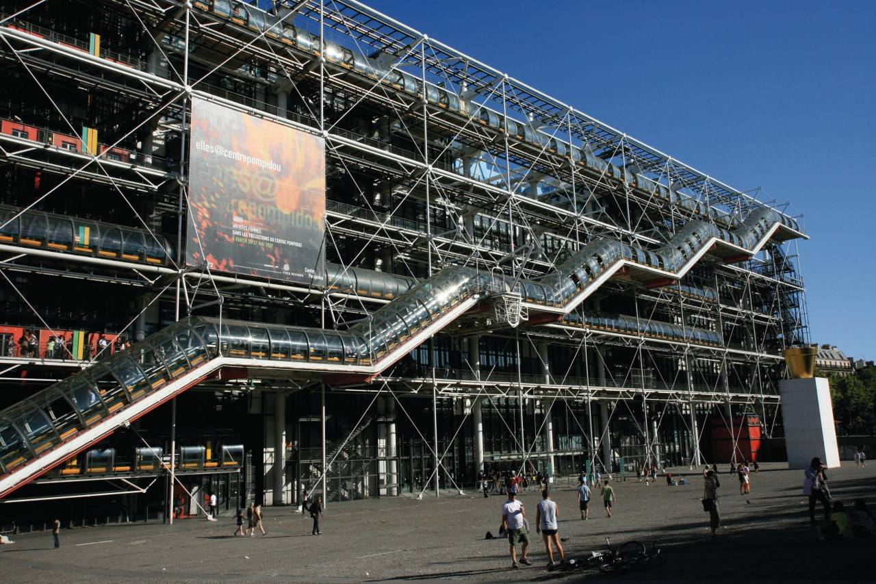 Mit dem schwarzen Bogen (Avec l'arc noir) - Centre Pompidou